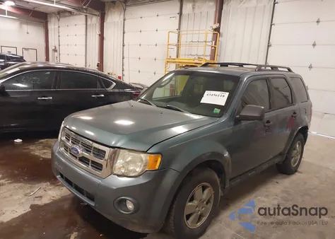 2011 Ford Escape Xlt из США, поврежденный, VIN 1FMCU9D71BKC17282